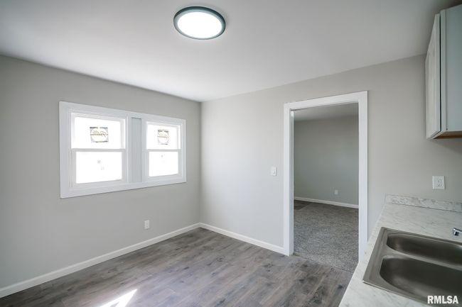 2217 W Marquette St, House other with 2 bedrooms, 1 bathrooms and null parking in Peoria IL | Image 13