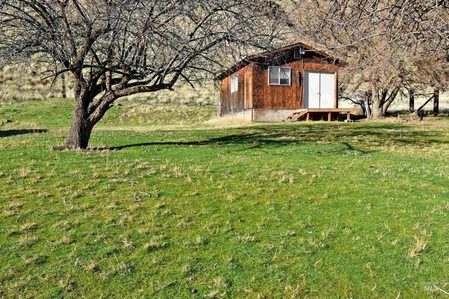 16186 Snake River Rd, House other with 3 bedrooms, 3 bathrooms and null parking in Asotin WA | Image 37