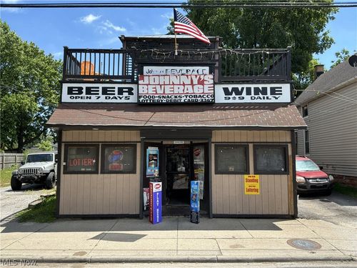 3367 E 65th St, Cleveland, OH, 44127-1952 | Card Image