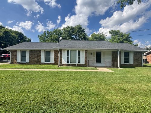 105 Woodyside Dr, Hendersonville, TN, 37075-4445 | Card Image