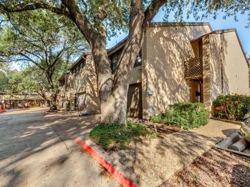 1800 Navajo Pl, Irving, TX, 75061-2228 | Card Image