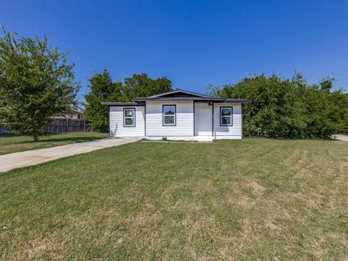 3509 S Hughes Ave, Fort Worth, TX, 76119-2071 | Card Image