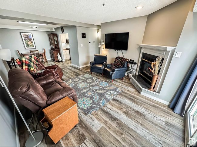 9131 99 St Nw, Condo with 2 bedrooms, 2 bathrooms and 1 parking in Edmonton AB | Image 5