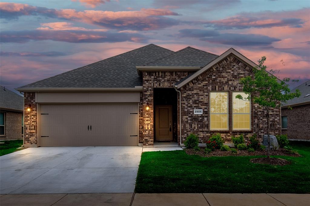 Trusting Way, Aubrey, TX 76227