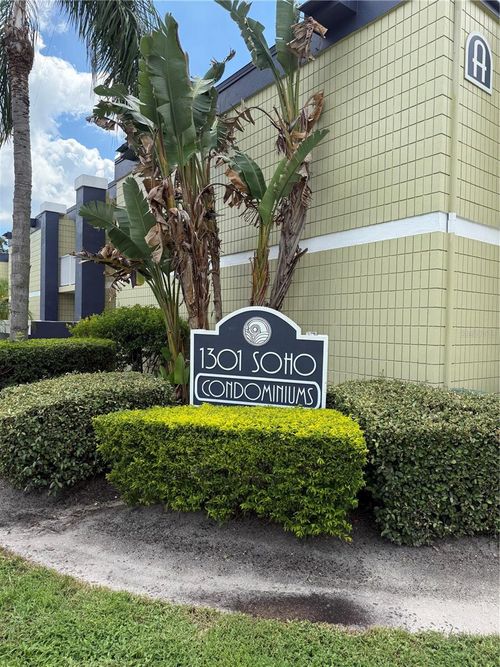 c25-1301 S Howard Ave, TAMPA, FL, 33606-7110 | Card Image
