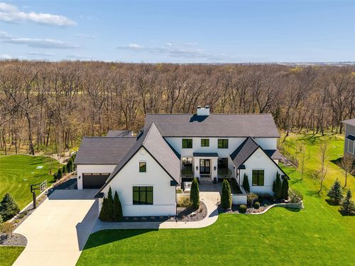 25046 Greyhawk Dr, Adel, IA, 50003-4662 | Card Image