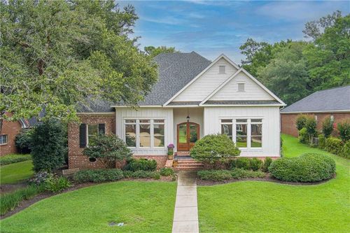 9784 Aspen Cir, Daphne, AL, 36527-5664 | Card Image