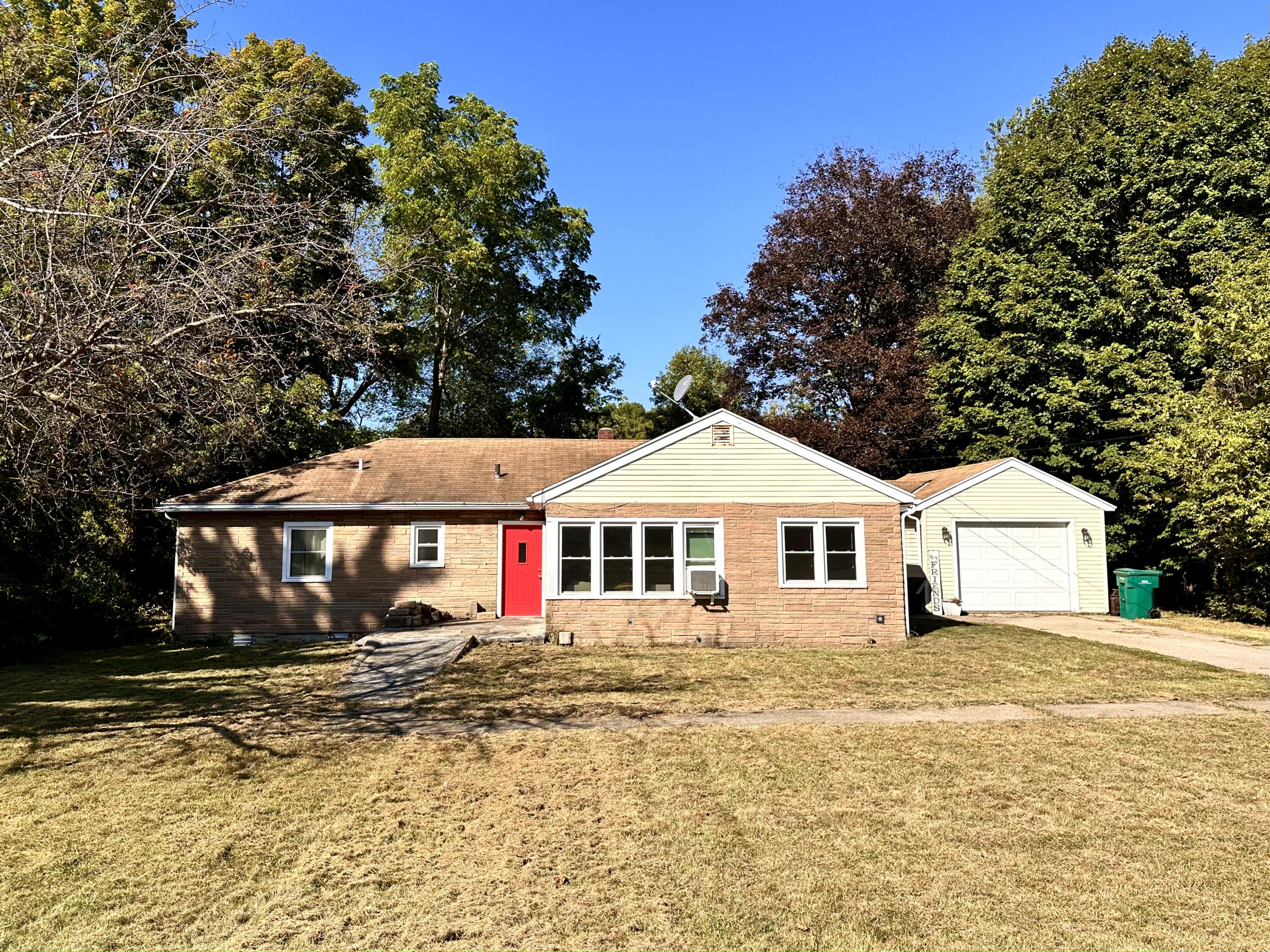 Broadway St, Hastings, MI 49058 #1