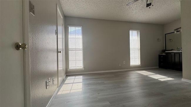 APT-2121 - 12484 Abrams Rd, Condo with 2 bedrooms, 2 bathrooms and null parking in Dallas TX | Image 10