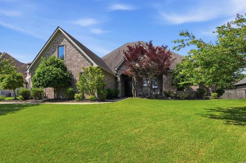 7015 Westshore Ave, Benton, AR, 72019-6602 | Card Image