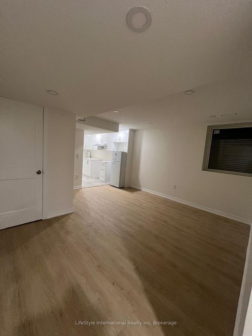 lower-87 Mussen Street, Guelph, ON, N1E6Z3 | Card Image