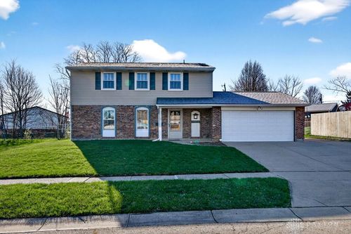 7064 Safari Dr, Huber Heights, OH, 45424-2361 | Card Image