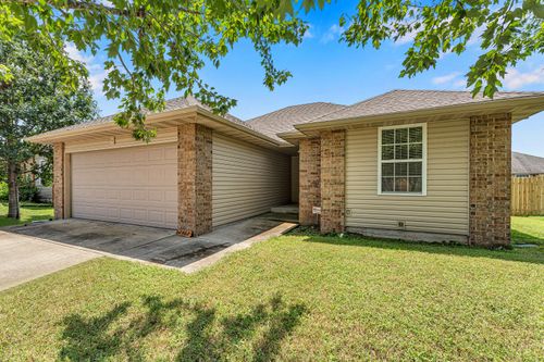 2462 W Cedar Creek Drive, Springfield, MO, 65803 | Card Image