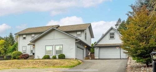 128 Hemlock Drive, Chehalis, WA, 98532 | Card Image