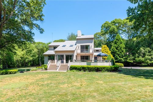280 W Reach Dr, Jamestown, RI, 02835-2231 | Card Image