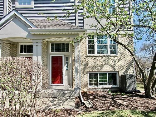 2667-2667 Woodmere Dr, Darien, IL, 60561-1795 | Card Image