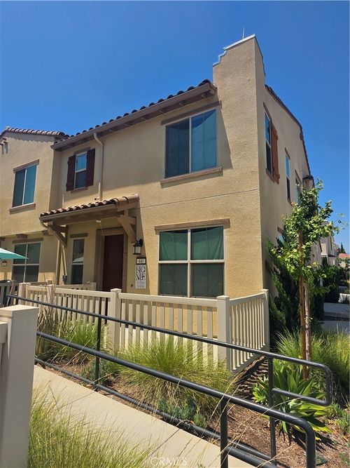 440 N Glenwood Ave, Rialto, CA, 92376-4876 | Card Image