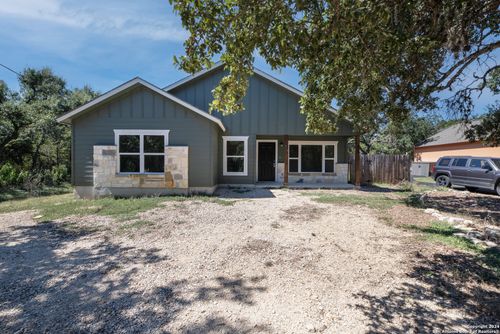 466 Twin Elm Dr, Canyon Lake, TX, 78133-3919 | Card Image