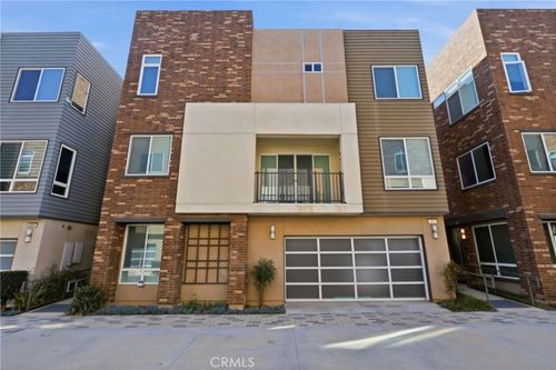 809 Brickyard Lane, Costa Mesa, CA, 92627 | Card Image