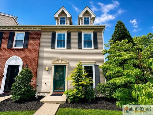 102 Goodwin Dr, North Brunswick, NJ, 08902-4274 | Card Image
