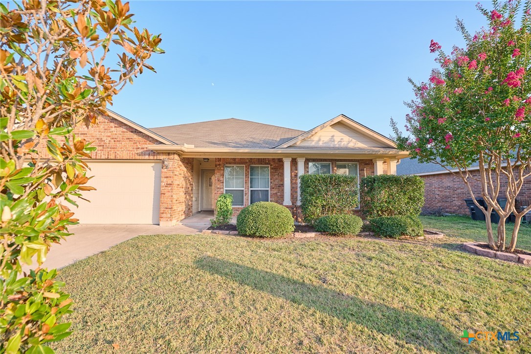 Suellen Ln, Killeen, TX 76542