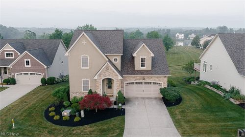 6056 Mint Hill Drive, Medina, OH, 44256 | Card Image