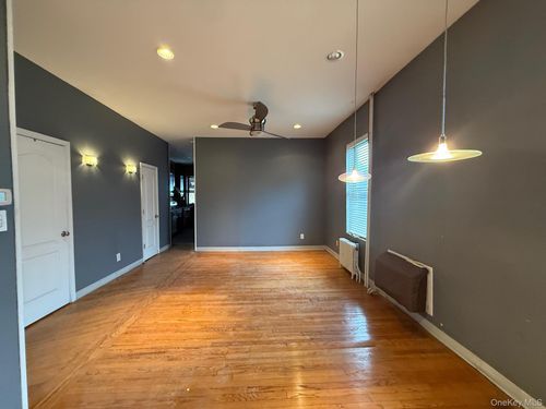 16-33 Weirfield St, Ridgewood, NY, 11385-5349 | Card Image