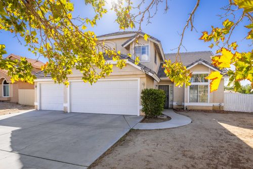 37363 Newbury Place, Palmdale, CA, 93552 | Card Image