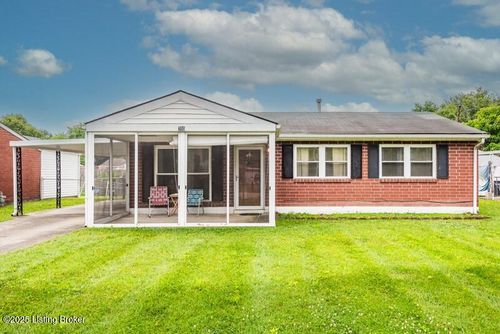 700 Glengarry Dr, Fairdale, KY, 40118-9662 | Card Image