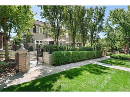 450 Steele St, Denver, CO, 80206-4417 | Card Image