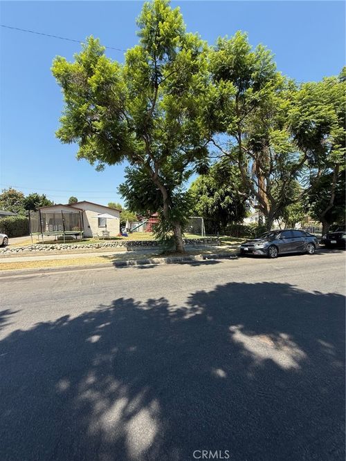 6539 Ajax Ave, Bell Gardens, CA, 90201-3009 | Card Image