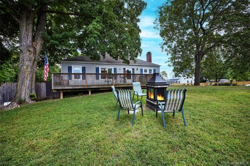 13 Parkview Ter, Poughkeepsie, NY, 12603-1615 | Card Image