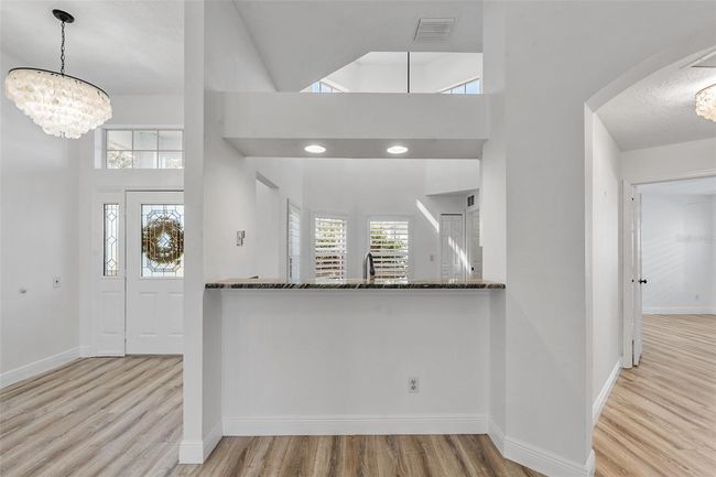 Bar Counter to Kitchen | Image 9