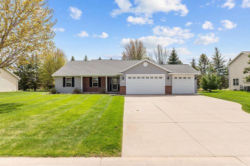 W7245 Sunfield Drive, Greenville, WI, 54942 | Card Image