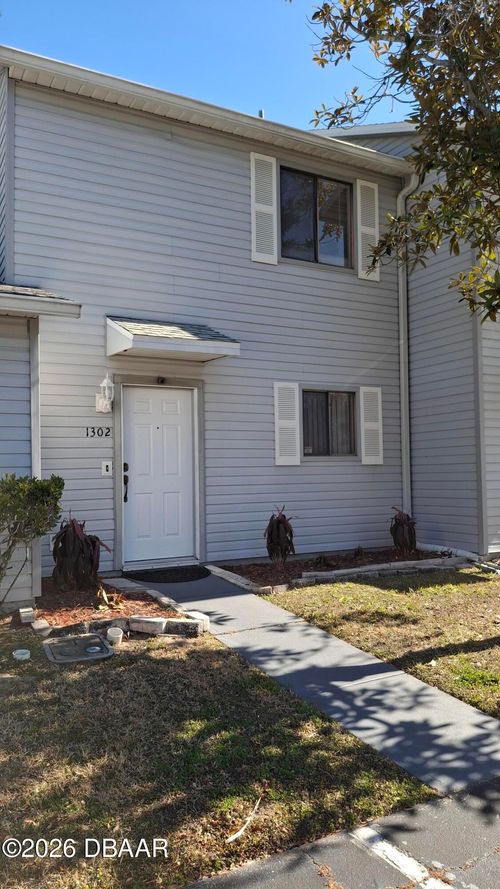 1302 Deer Springs Rd, Port Orange, FL, 32129-5030 | Card Image