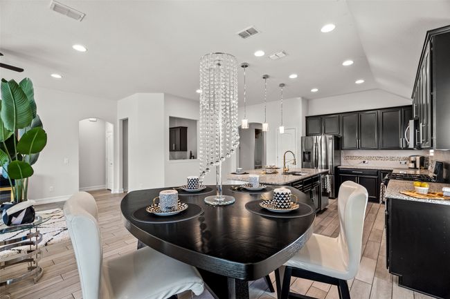 Dining space | Image 5