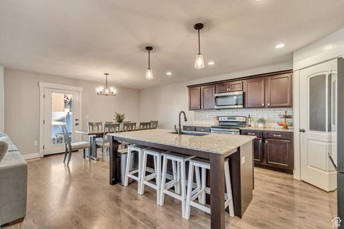 1526 W Stone Gate Dr, Saratoga Springs, UT, 84045-5314 | Card Image