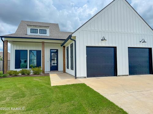 206 Finsbury Ln, Lafayette, LA, 70506-7740 | Card Image