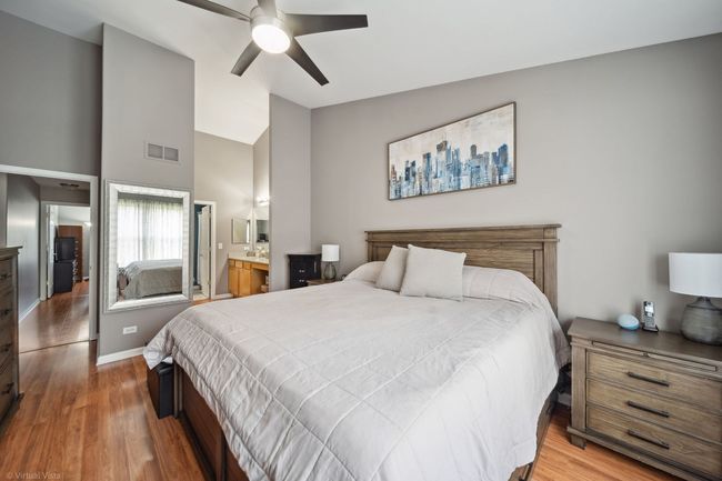 9343 Waterfall Glen Blvd, Townhouse with 3 bedrooms, 2 bathrooms and 2 parking in Darien IL | Image 15