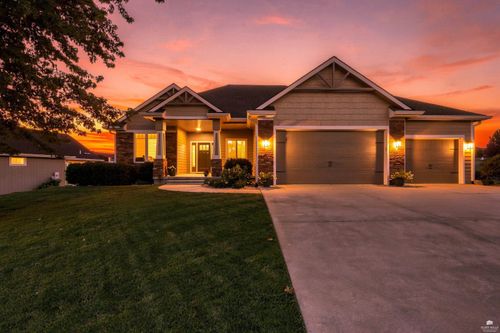 1100 Lee Mill Cir, Manhattan, KS, 66503-1203 | Card Image