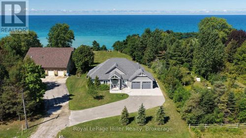 72431 Bluewater Highway, Zurich, ON, N0M2T0 | Card Image