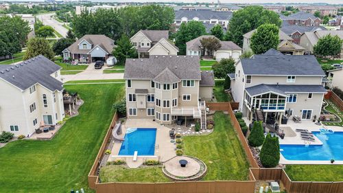 274 S 62nd St, West Des Moines, IA, 50266-8608 | Card Image