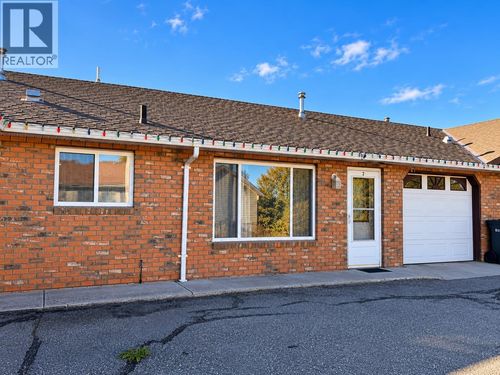 2-2 202 8th St, 100 Mile House, BC, V0K2E0 | Card Image