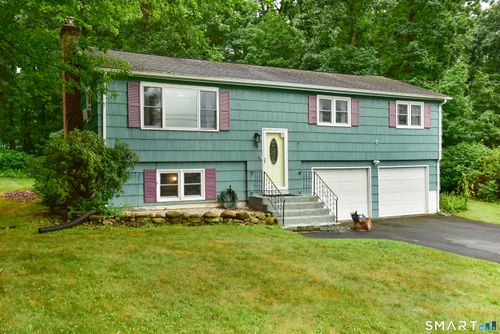 78 Willie Cir, Tolland, CT, 06084-2318 | Card Image