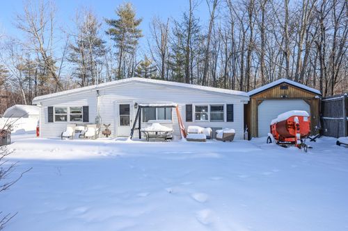 12 Roosevelt Ln, Laconia, NH, 03246-1951 | Card Image