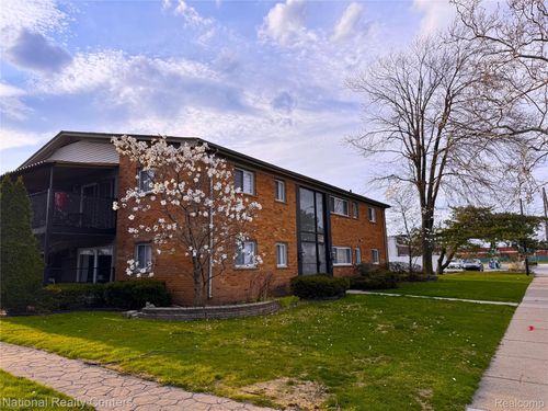 1-4715 Coolidge HWY Coolidge Highway, Royal Oak, MI, 48073 | Card Image