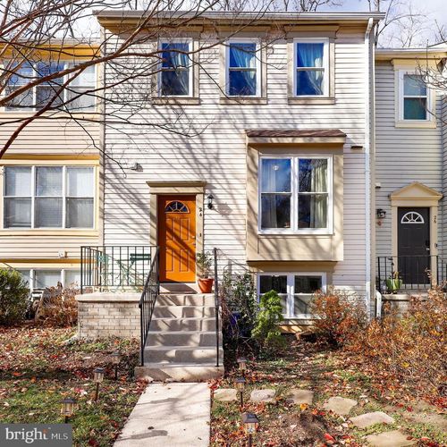24 Kinsman View Cir, SILVER SPRING, MD, 20901-1652 | Card Image