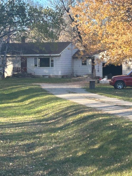 17250 152nd St Ne, Thief River Falls, MN, 56701-8151 | Card Image