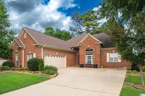 8677 Highlands Dr, TRUSSVILLE, AL, 35173-3821 | Card Image