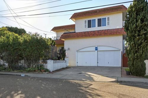 1038 8th Street, Imperial Beach, CA, 91932 | Card Image